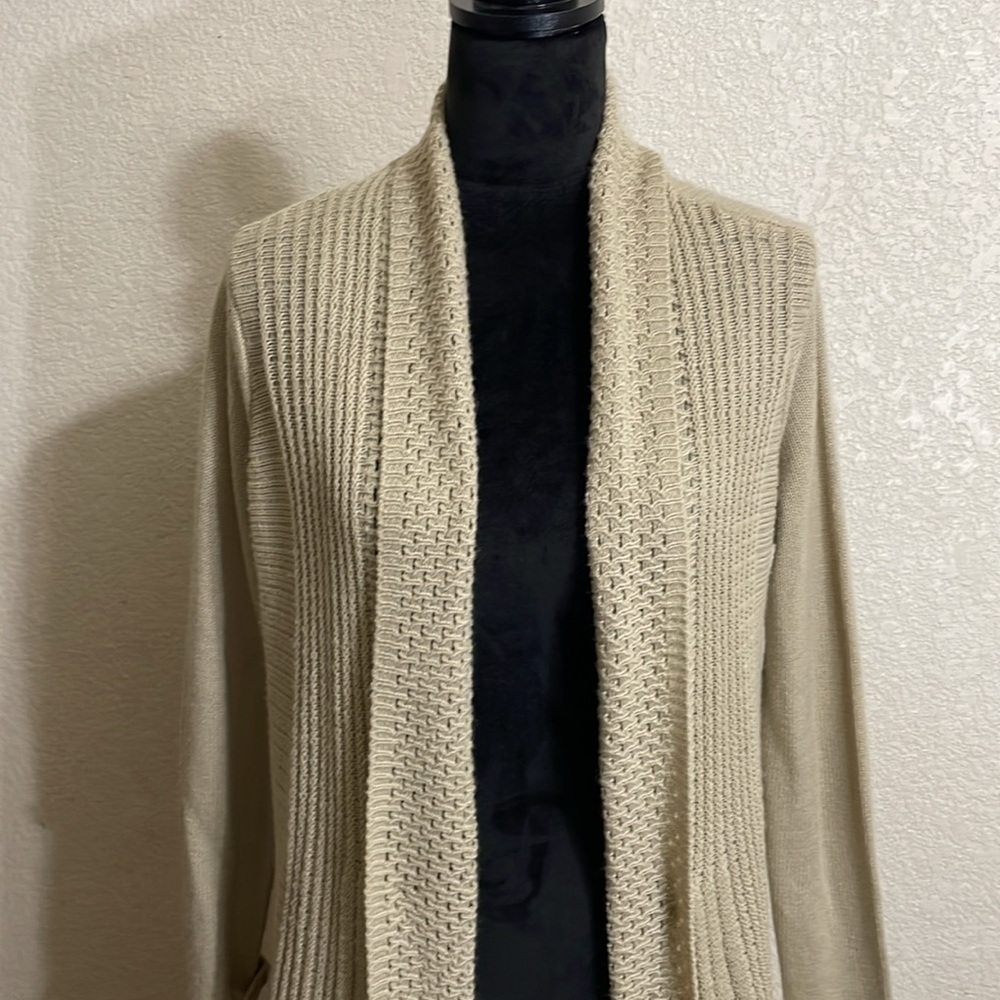 DANA BUCHMAN CARDIGAN - Picture 2 of 9
